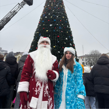 Шествие Дедов Морозов и Снегурочек в Борисове